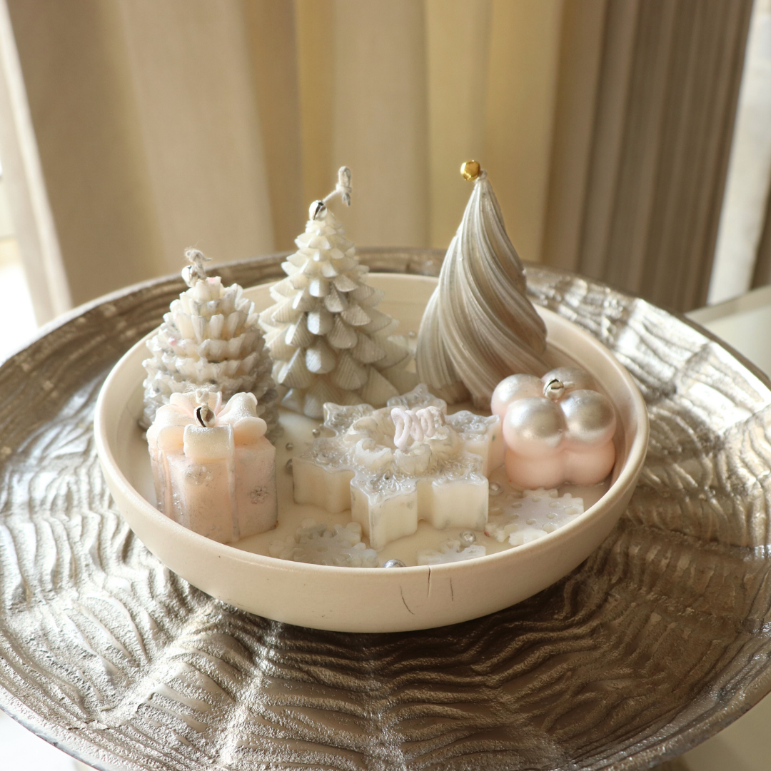 Frosted Elegance Candle